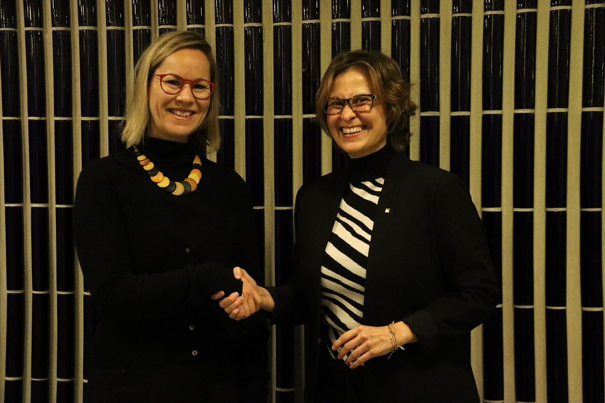 The Minister for Foreign Action and European Union, Meritxell Serret i Aleu, met this Wednesday with the Finnish Minister of Social Affairs and Health, Hanna Sarkkinen, in Helsinki. 