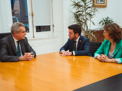 The President and the Minister during the meeting with Minister Rossi at Casa Rosada