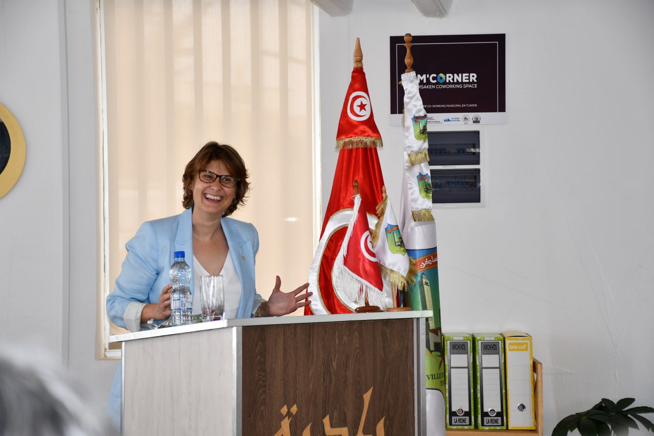 Minister Serret during her visit to M’Saken.